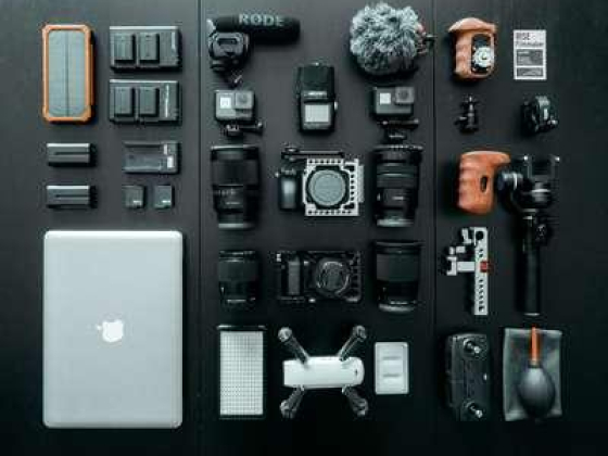 Fahimi & Hagh Khah Mobile Phones & Accessories Trading