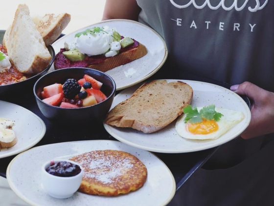 Ella"s Eatery Restaurant