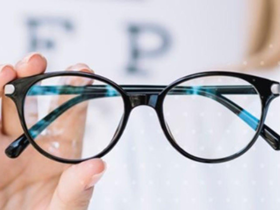 Lens & Frames Optics