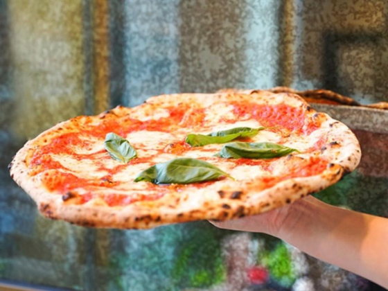 Antica Pizzeria Napoletana Restaurant
