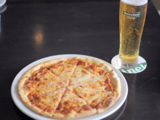 Pitchers Sports Bar