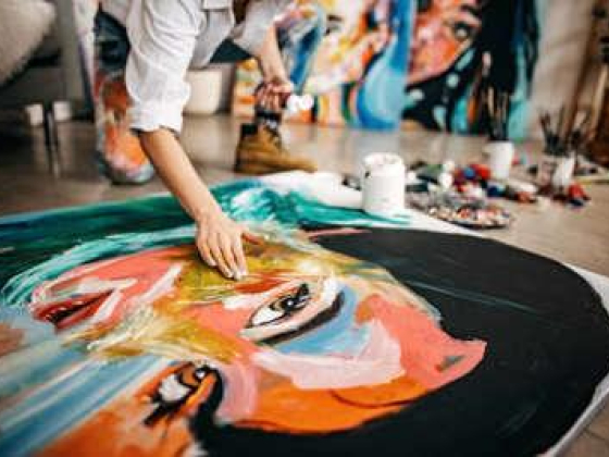 Shaikha Mughawir Art Studio