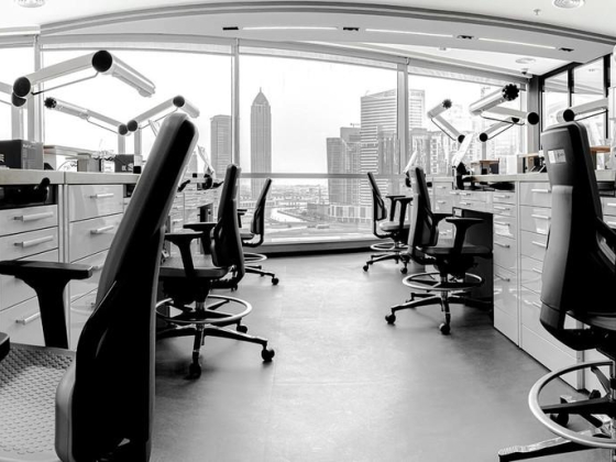 Charismatic Dental Lab