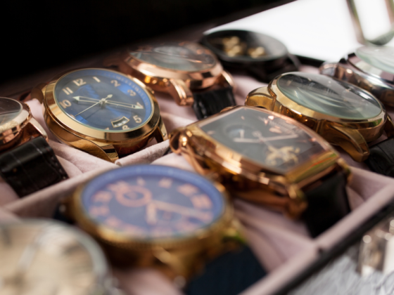 Awne Watch
