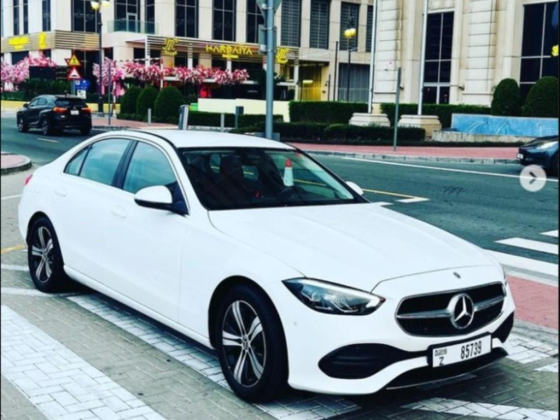 Vahid Molaei Rent A Car