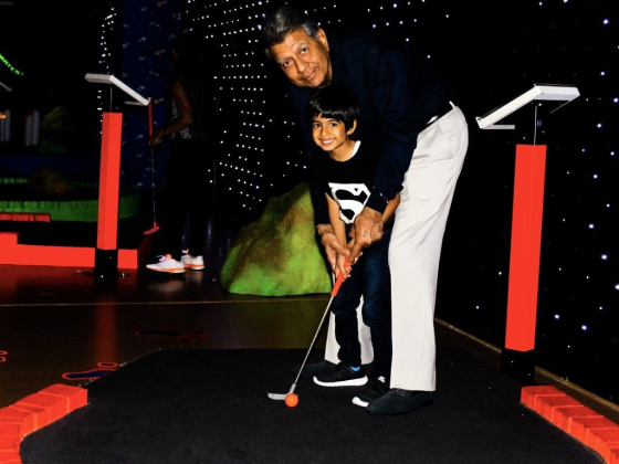 Tee & Putt Mini Golf