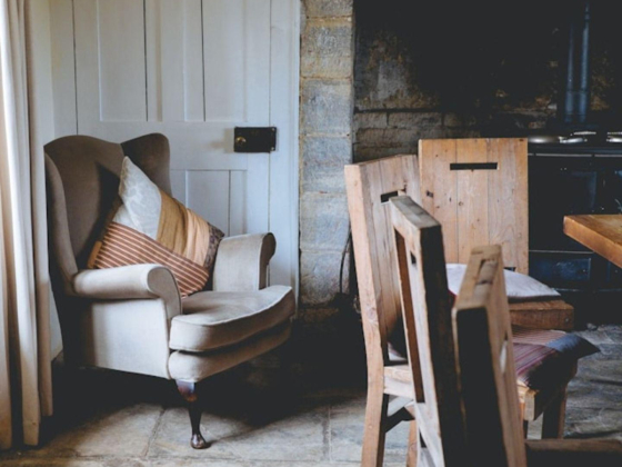 Alh Interiors