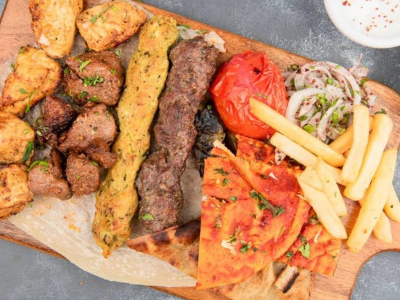 Shawarma Abu Alezz Cafeteria