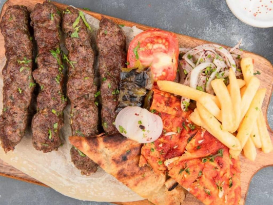 Shawarma Abu Alezz Cafeteria