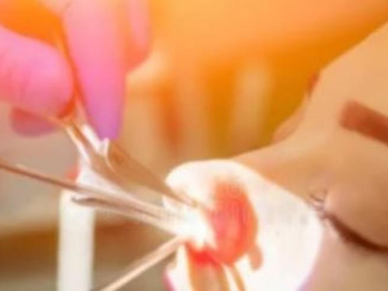 Al Moosa Clinics & Day Surgery Center