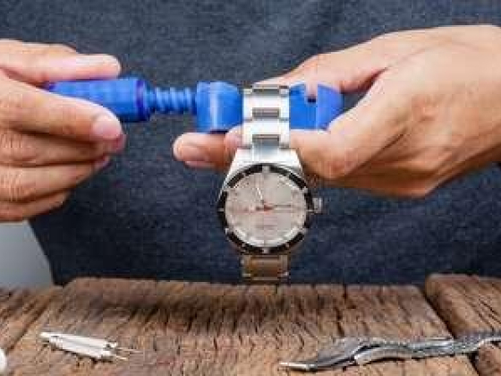 Al Najma Al Fedhi Locks & Watches Repairing