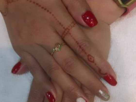 Claw Nails Ladies Salon