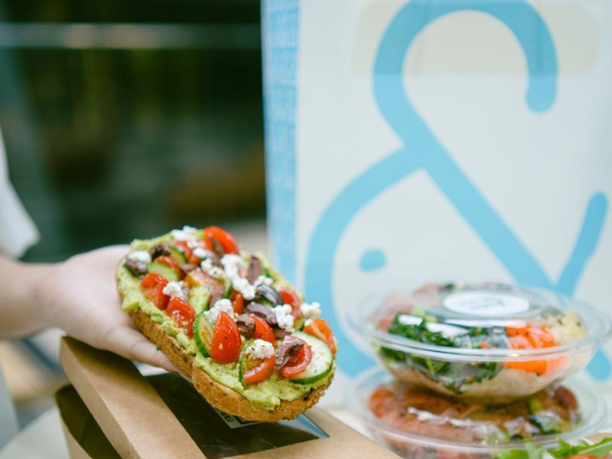 Poke & Co
