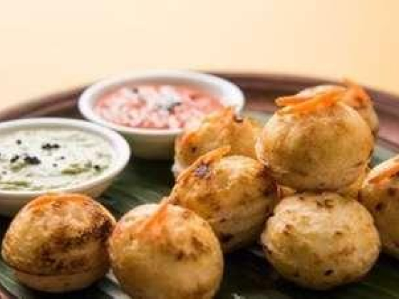 Pathinettampadi Restaurant