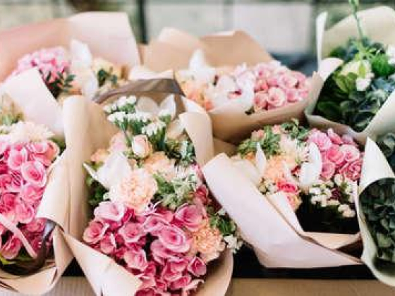 Floral Lounge Flowers & Gifts Trading
