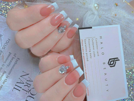 Halo Beauty ​ladies Salon