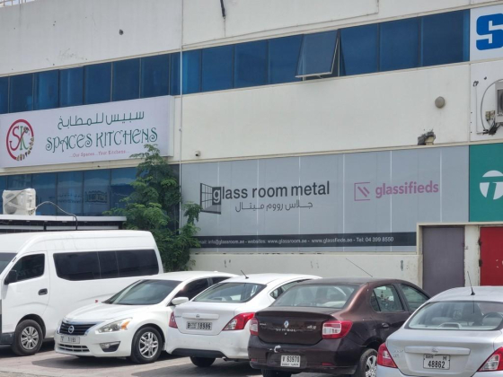 Glass Room Metal