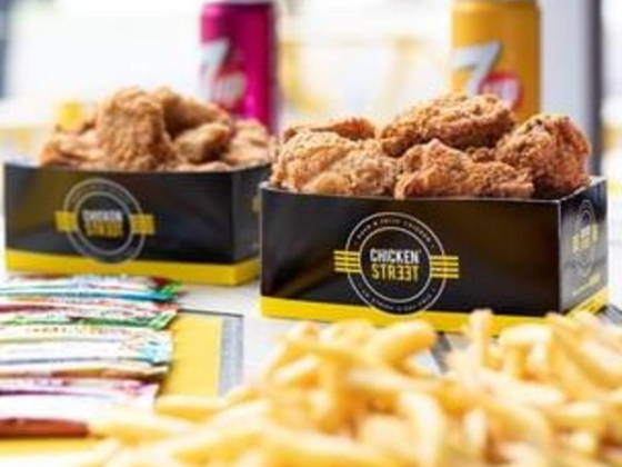 Chicken Street Restaurant & Caf&eacute