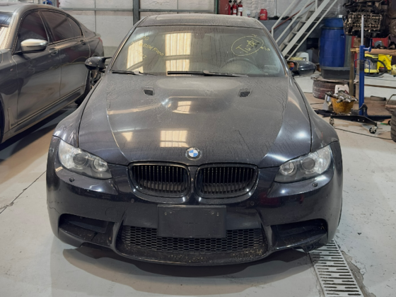 800 ​garage