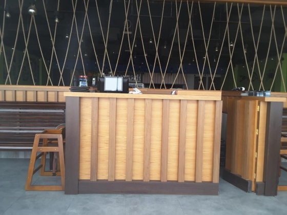 Fish Hut