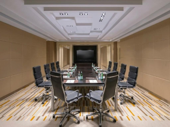Ghrasheeb Meeting Room