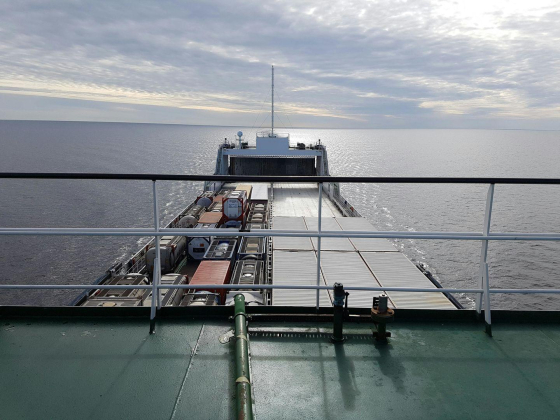 Monickel Shipping Services