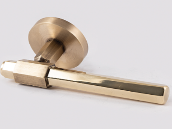 Moshneb Copper