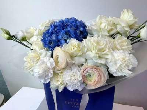 The Flower Bar