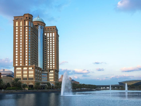 Sheraton Mall Of The Emirates Dubai Hotel