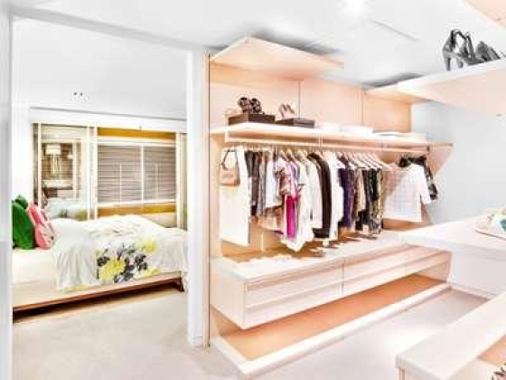 Easy Closets