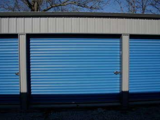 Al Zujaj Al Thahabi Metal Doors