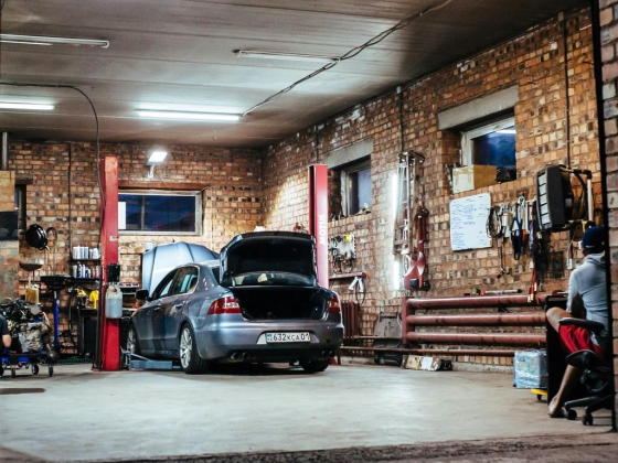 Popular Legend Garage