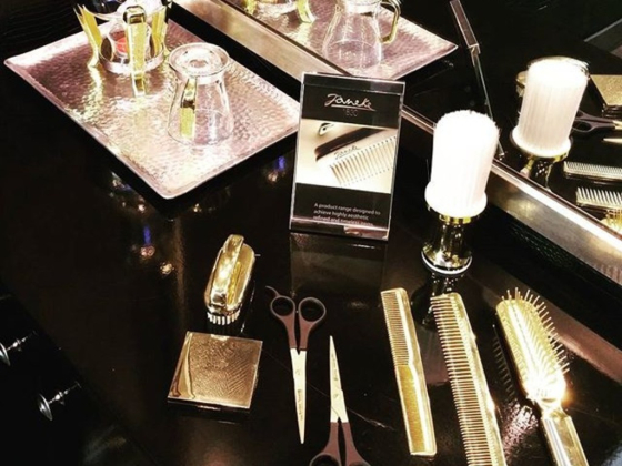 W Hair Lounge