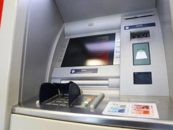 Abu Dhabi Commercial Bank Atm