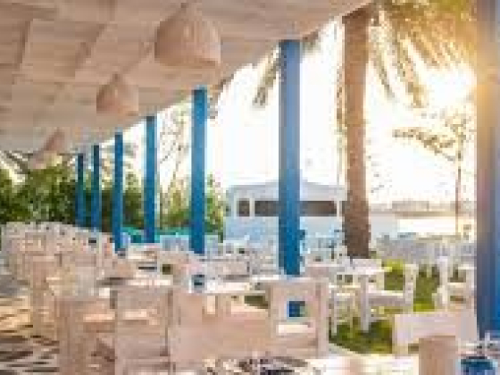 Le Méridien Mina Seyahi Beach Resort & Marina