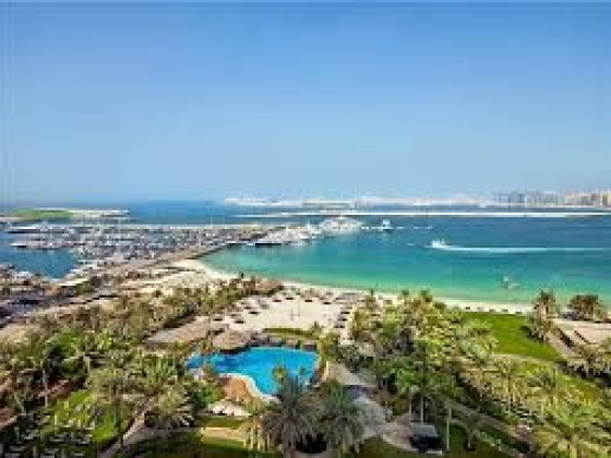 Le Méridien Mina Seyahi Beach Resort & Marina