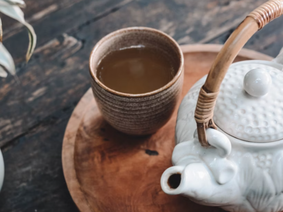 Cheerful Tea Cafeteria