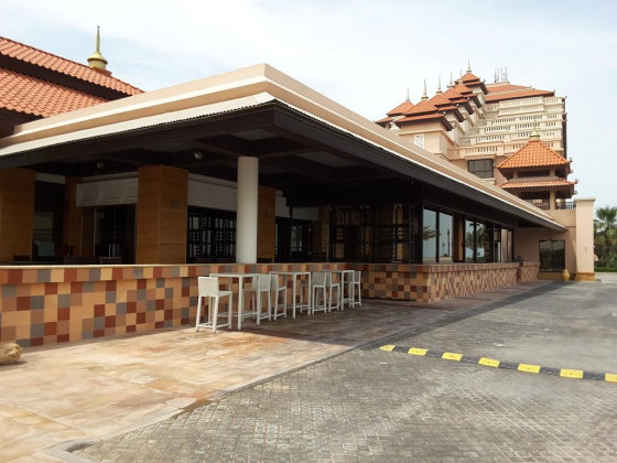 Bushman"s Restaurant & Bar