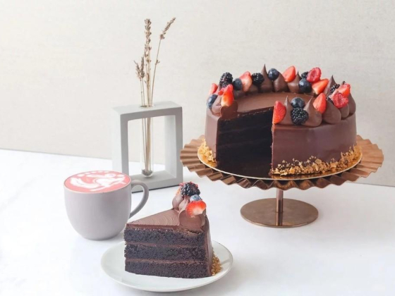 Risen Cafe & Artisanal Bakery