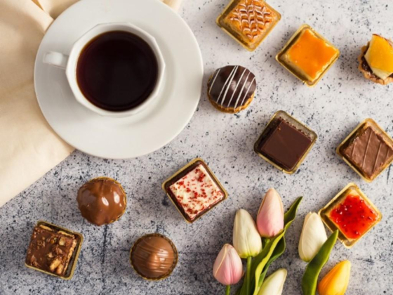 Sale Sucre Pastry