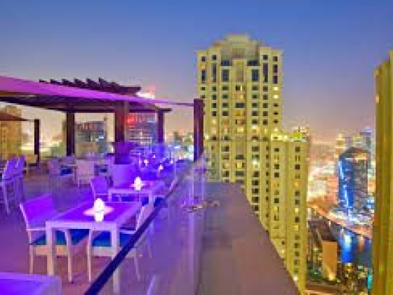 Hilton Dubai The Walk Hotel