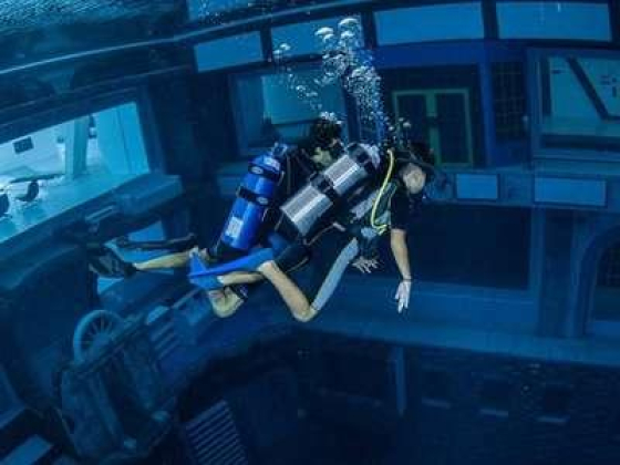 Deep Dive Dubai