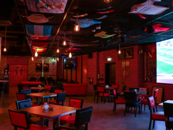 Freddy"s Restro Bar