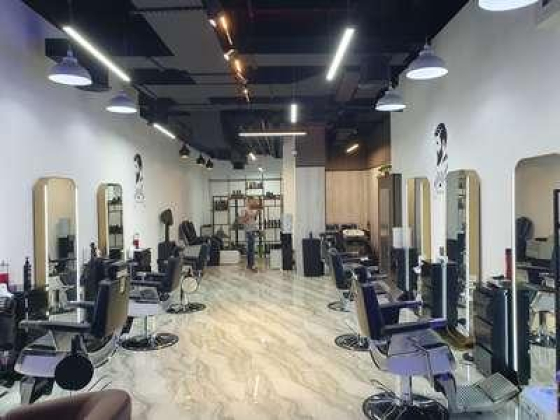 Avenue 11 Luxury Gents Salon