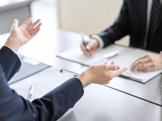 Signative Businessmen Services