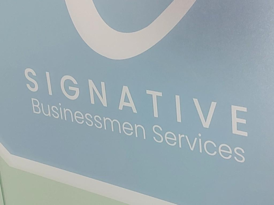 Signative Businessmen Services