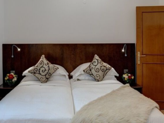 Rolla Suites Hotel