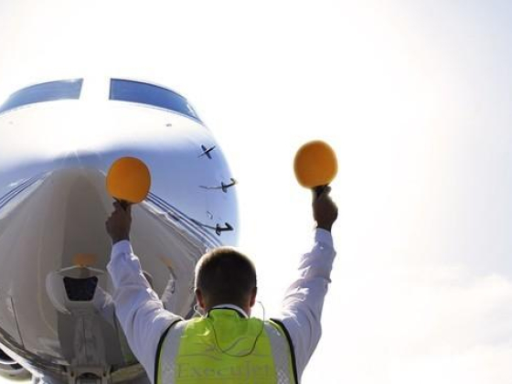 Execujet