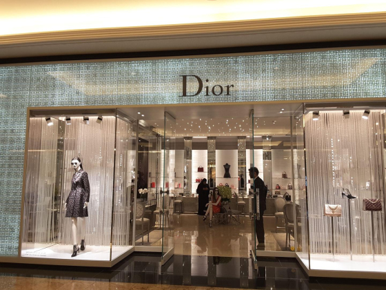 Dior