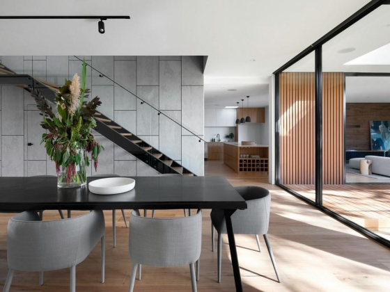 White Walls Real Estate